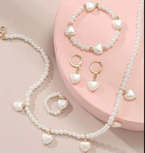 Girls pearl jewelry set