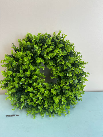 Meadium Boxwood Wreath